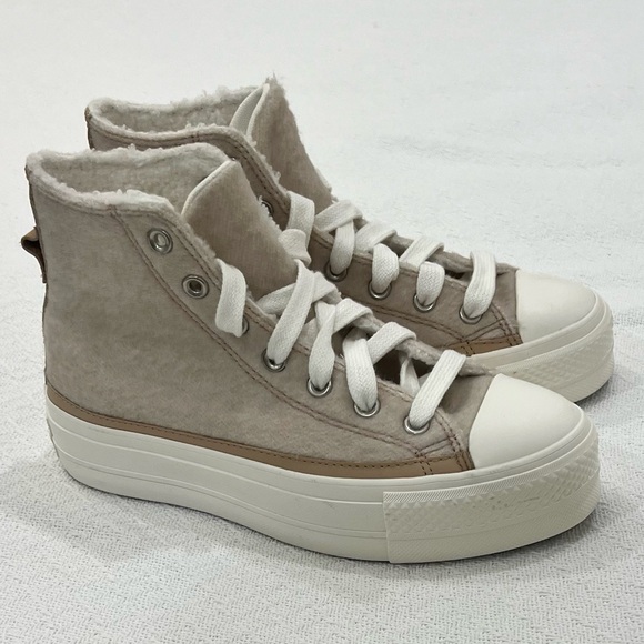 Brand new Converse Chuck Taylor All Star Lift Platform Faux Mohair. NWOT - Picture 10 of 13